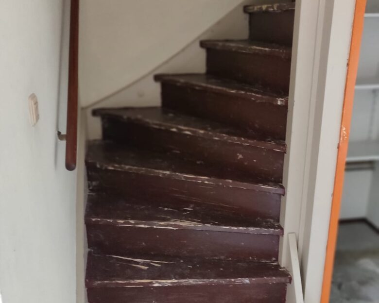 Tapijt verwijderen trap